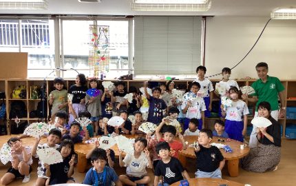 出前講座「捨てればゴミ、生かせばリサイクル！よみがえる牛乳 パック」