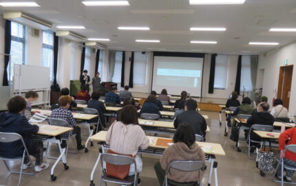 出前講座「照明をＬＥＤに！わたしからできるゼロカーボン」茂木地区